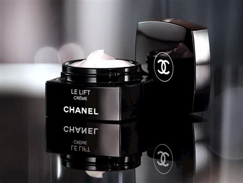 chanel le lift eye review|chanel eye cream no 1.